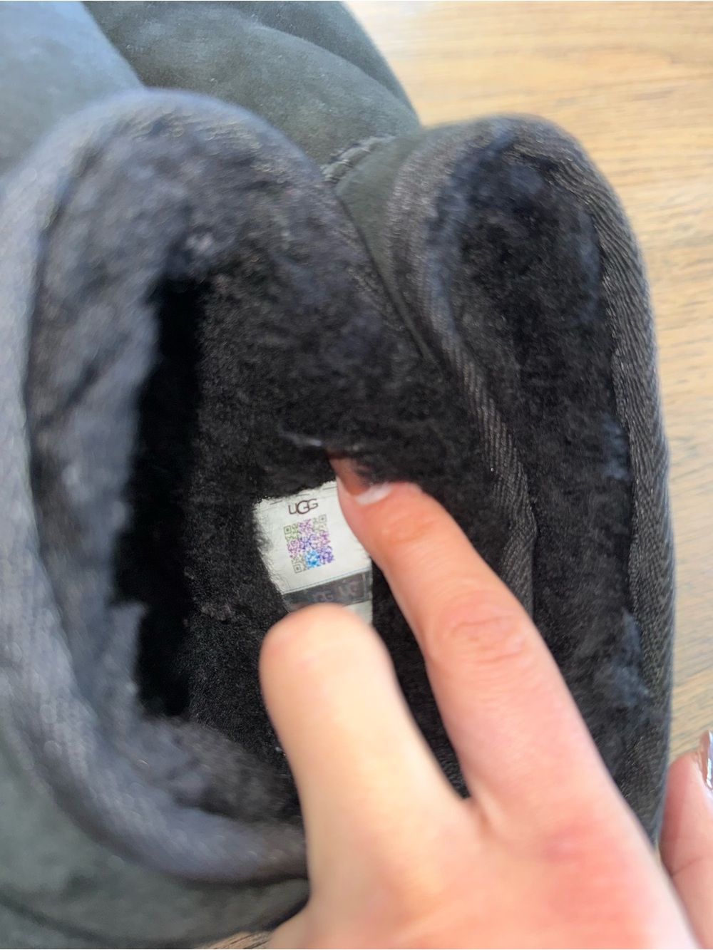 UGG Ultra Mini Ankle Booties Black - Picture 6 of 8